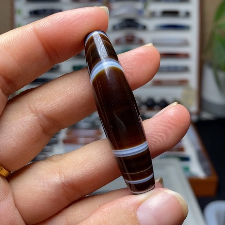 玛瑙/玉髓颈饰未镶嵌虎*山