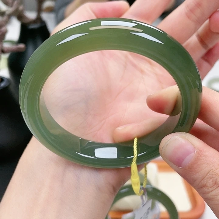 和田玉手镯5859未镶嵌