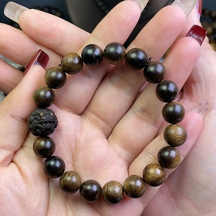 沉香手串<****司越南芽庄白棋楠瘤疤1.0圆珠