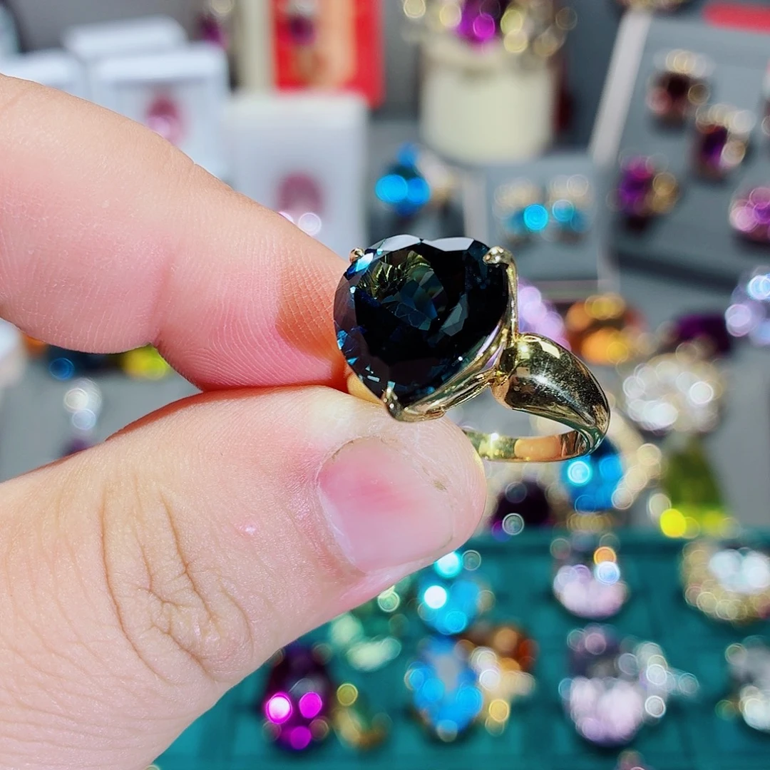 银S925镶嵌戒指托帕石