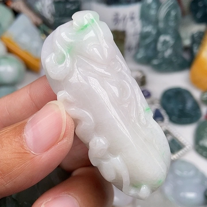 颈饰未镶嵌翡翠翡翠