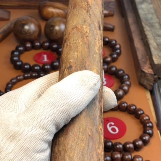 黄花梨/降香黄檀手串/手链阿*海南黄花梨现场开料不退不换