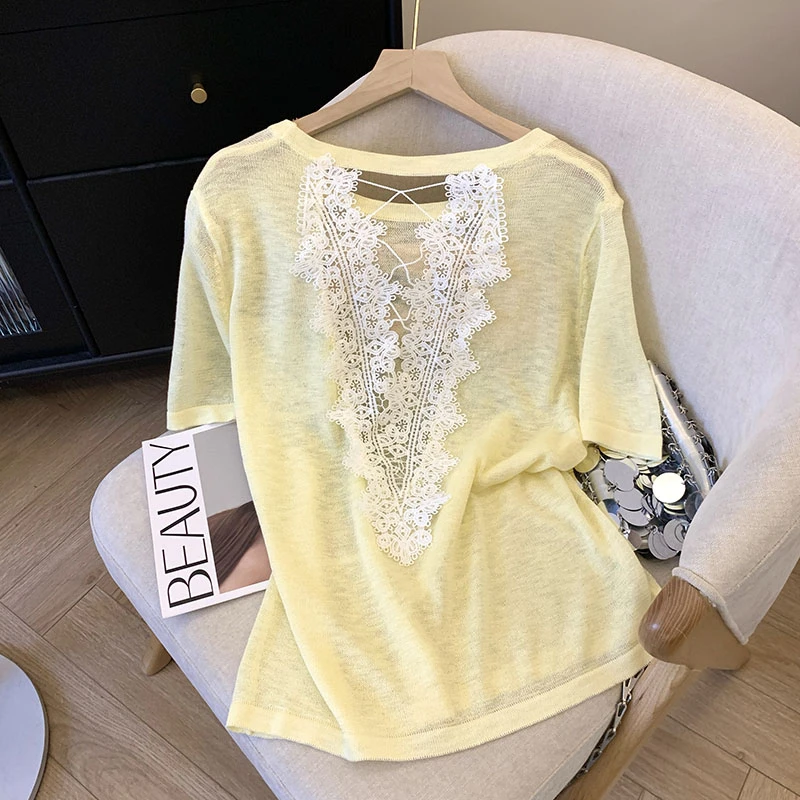 时尚设计感后背镂空蕾丝拼接短袖T恤女夏季新款独特别致洋气上衣