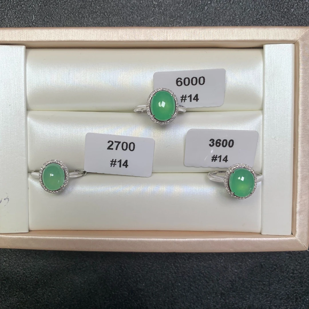 翡翠A货18K金镶嵌戒指2700号多样性发货，发一件635
