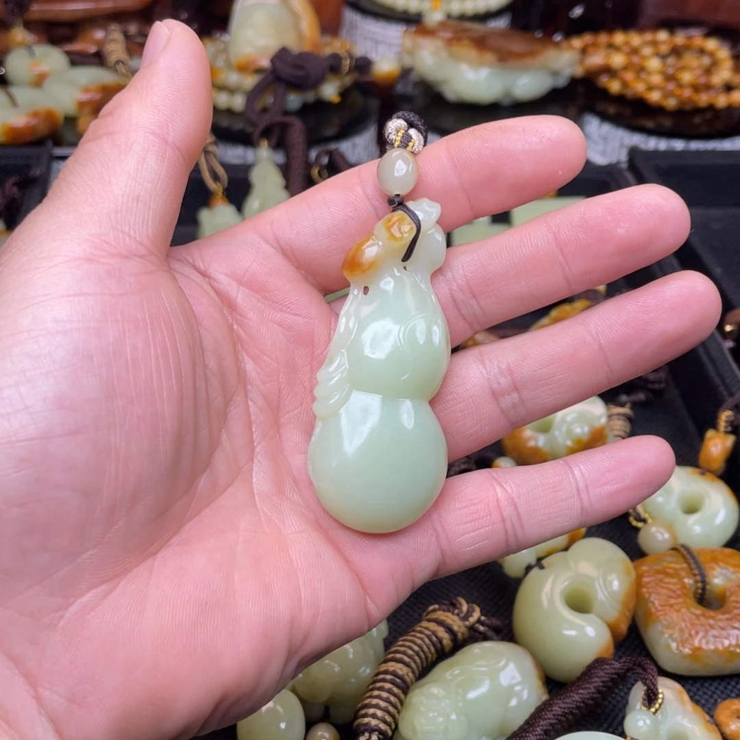 岫岩河磨玉（透闪石质玉）吊坠(不含链)未镶嵌强****8
