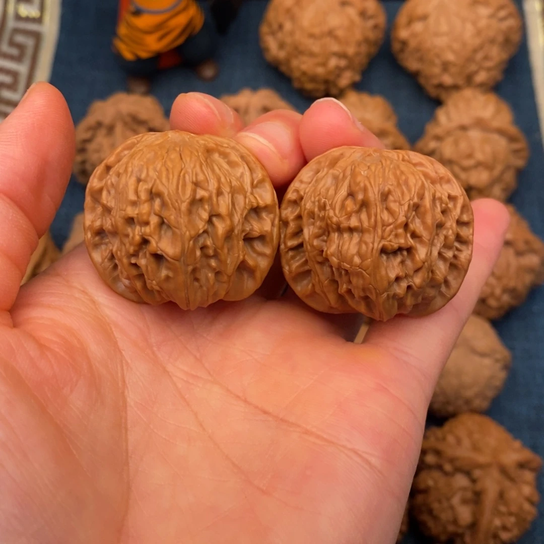 榴***～把件文玩核桃35全品正磨