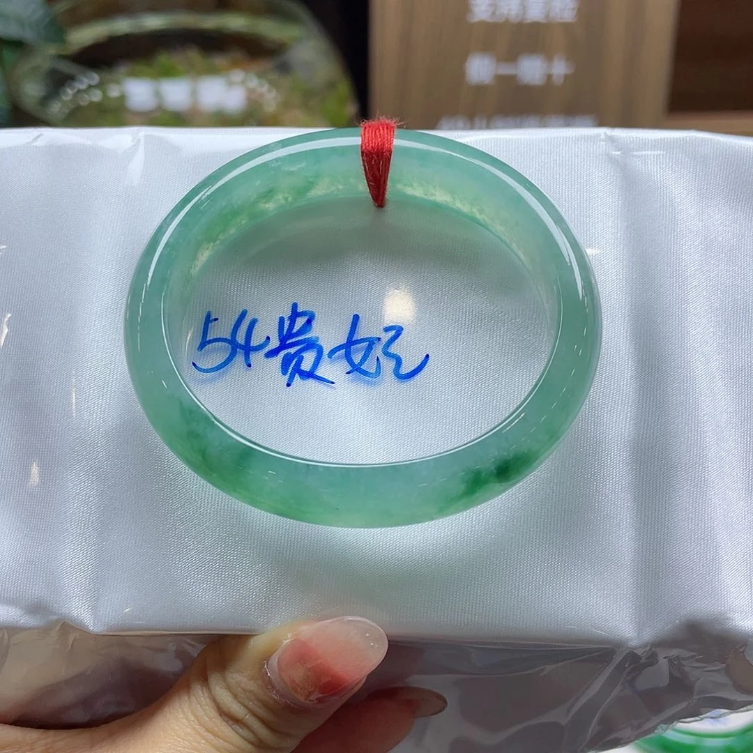 翡翠手镯未镶嵌.****88 号链接