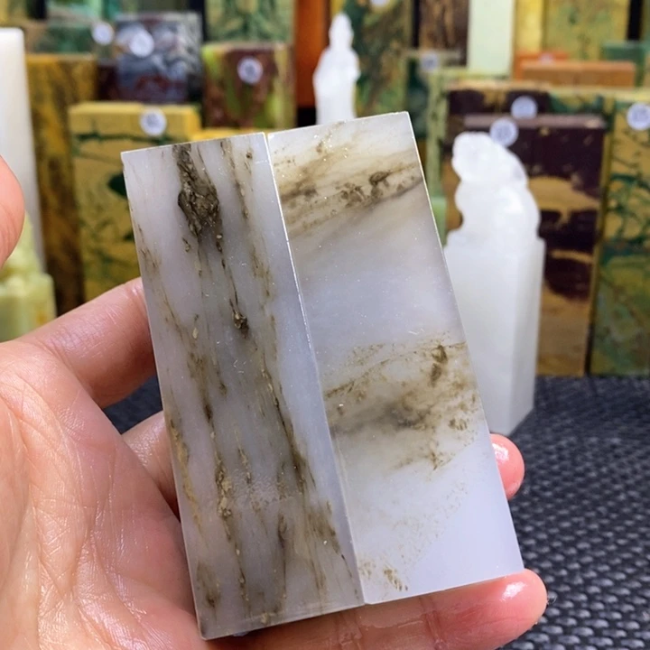 云南石小*头青田石印章石