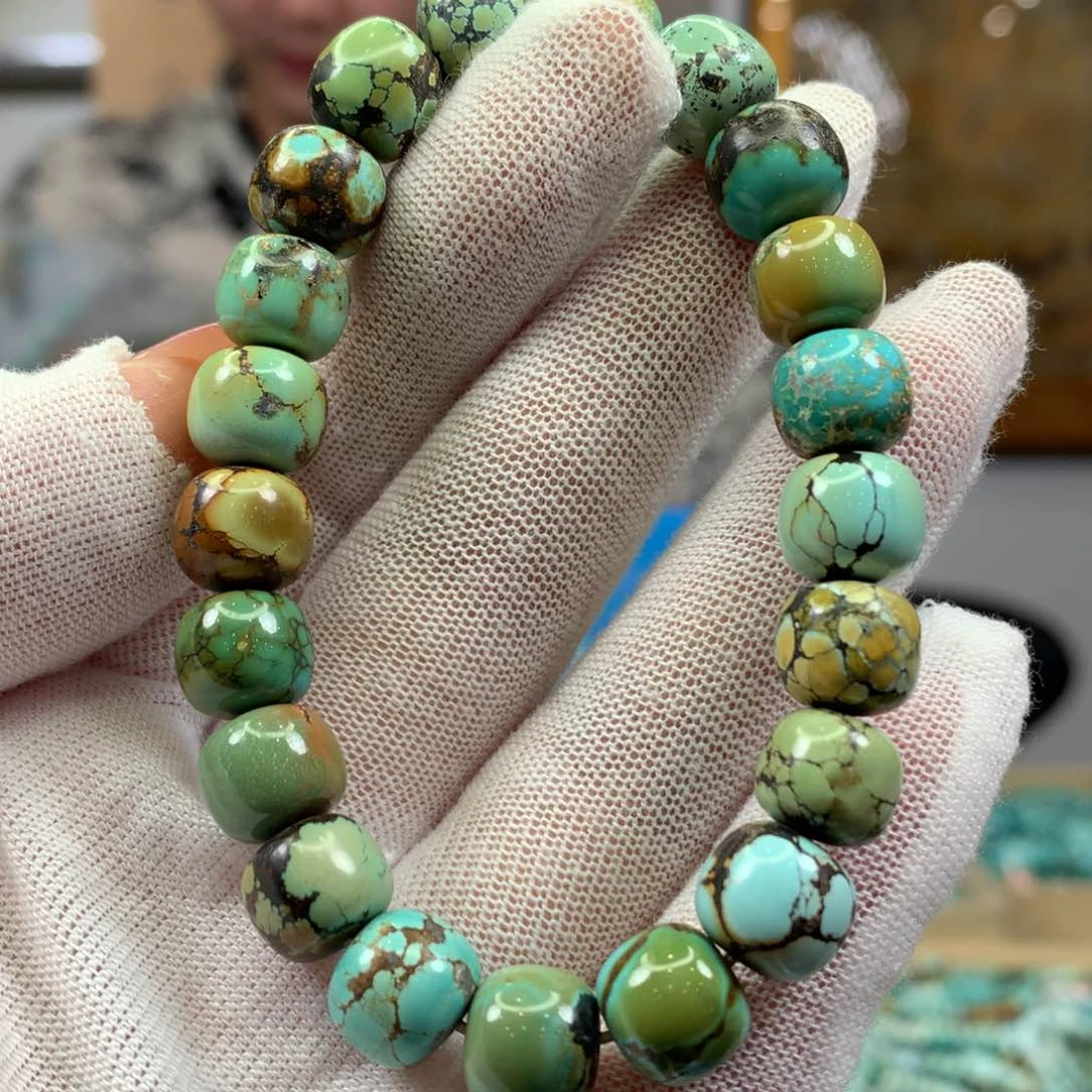 绿松石未镶嵌挂件