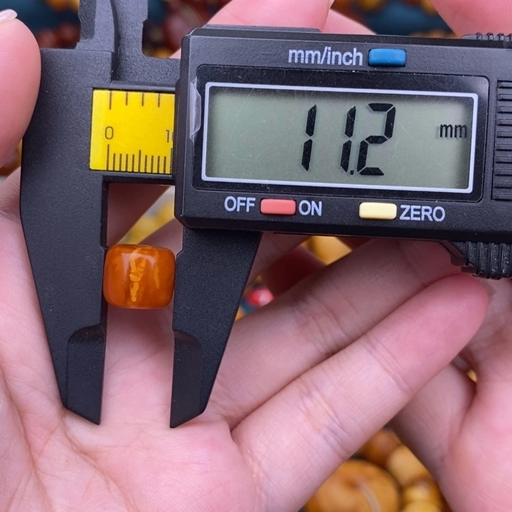 未镶嵌琥珀裸石蜜蜡t