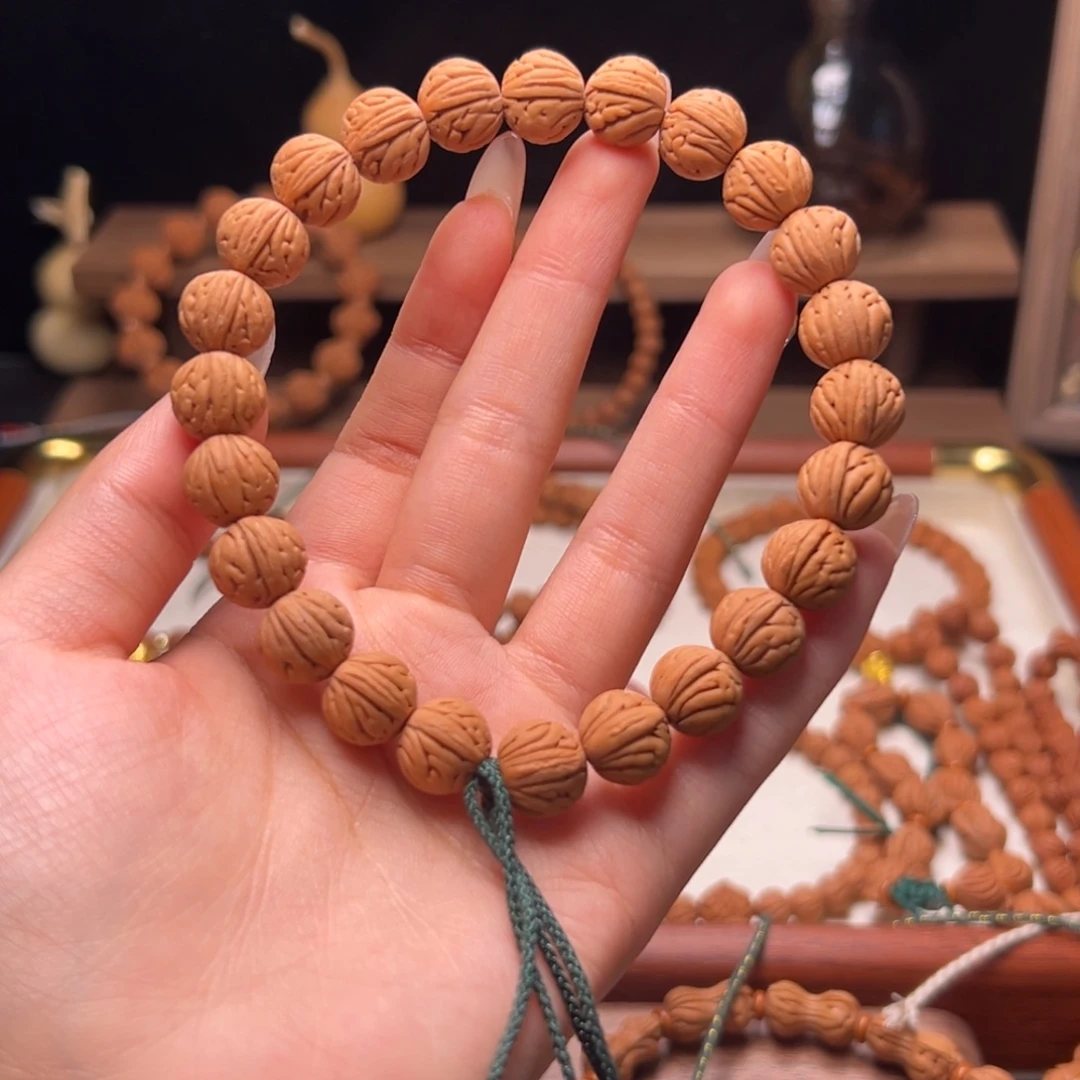 木质类陕西龙纹桃核1.1