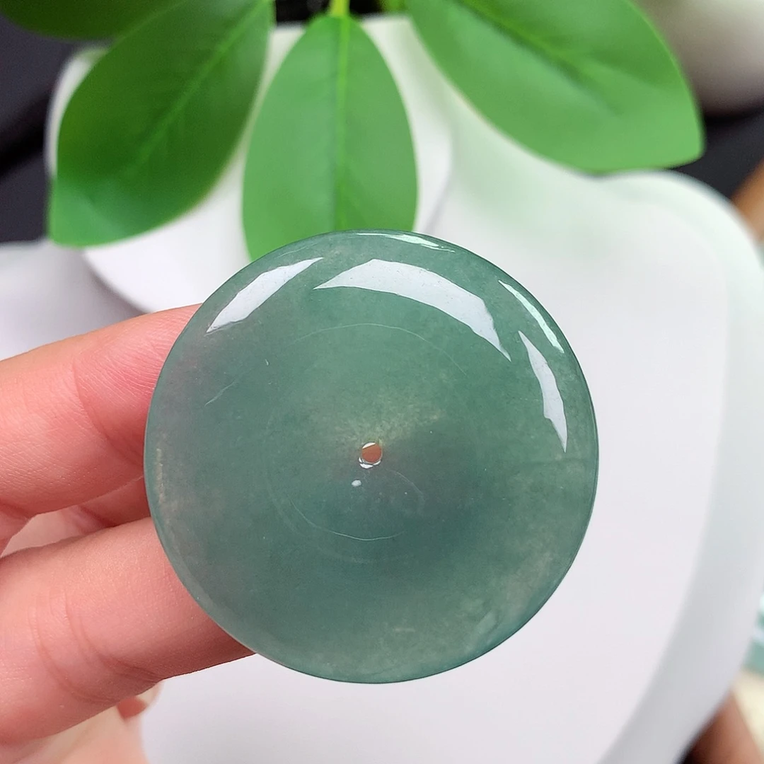 颈饰未镶嵌翡翠平安扣 37.8x5.5mm