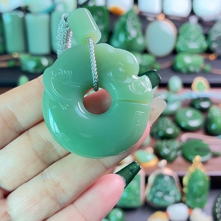 安***允和田玉未镶嵌挂件