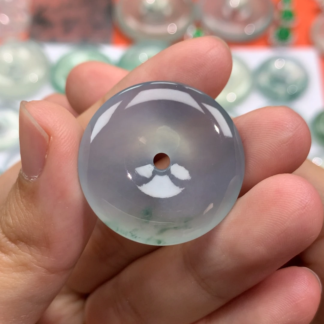 翡翠未镶嵌颈饰27