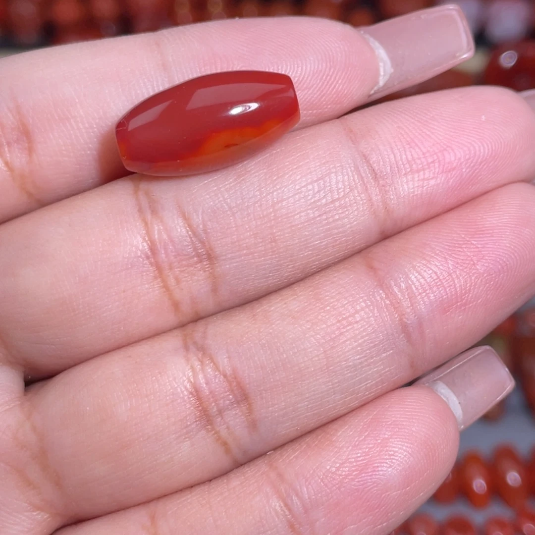 南红玛瑙未镶嵌瓦西双色桶珠卡10