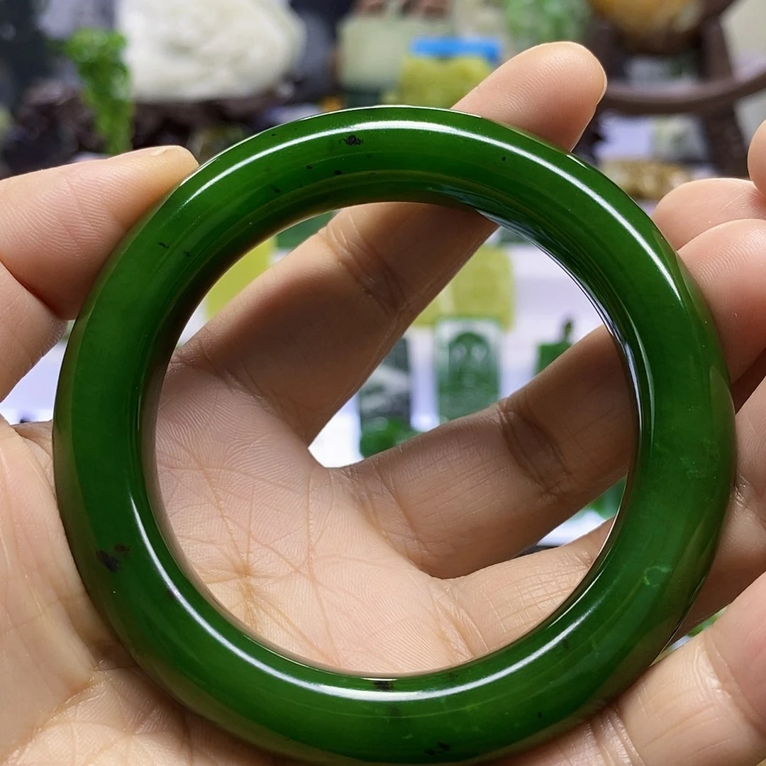 未镶嵌和田玉把件