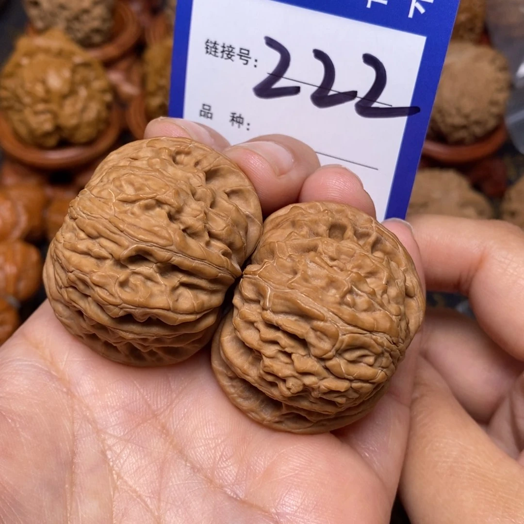 文玩核桃把件武****车正磨全品40。 222