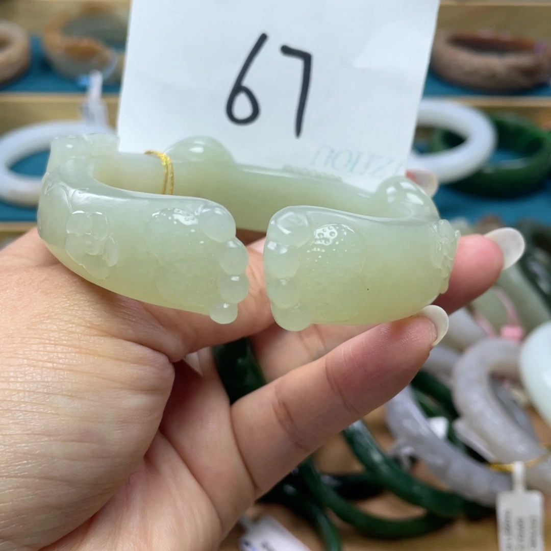 未镶嵌手镯和田玉圈口61