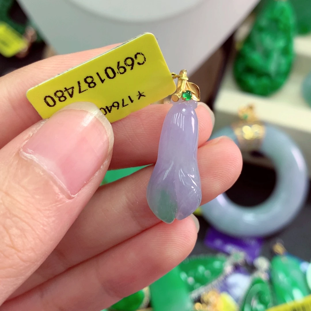 翡翠18K金镶嵌吊坠(不含链)