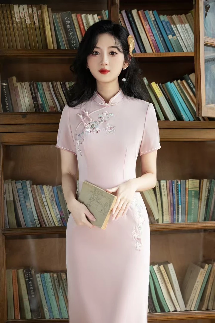 2025夏季绣花日常时尚气质显瘦旗袍裙 中款长