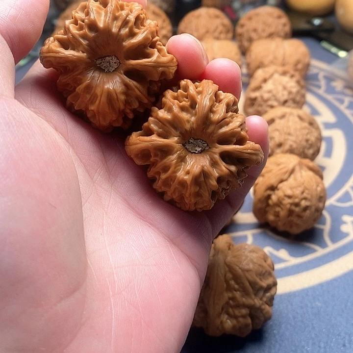 桃核吊坠Z*P龙门涧42