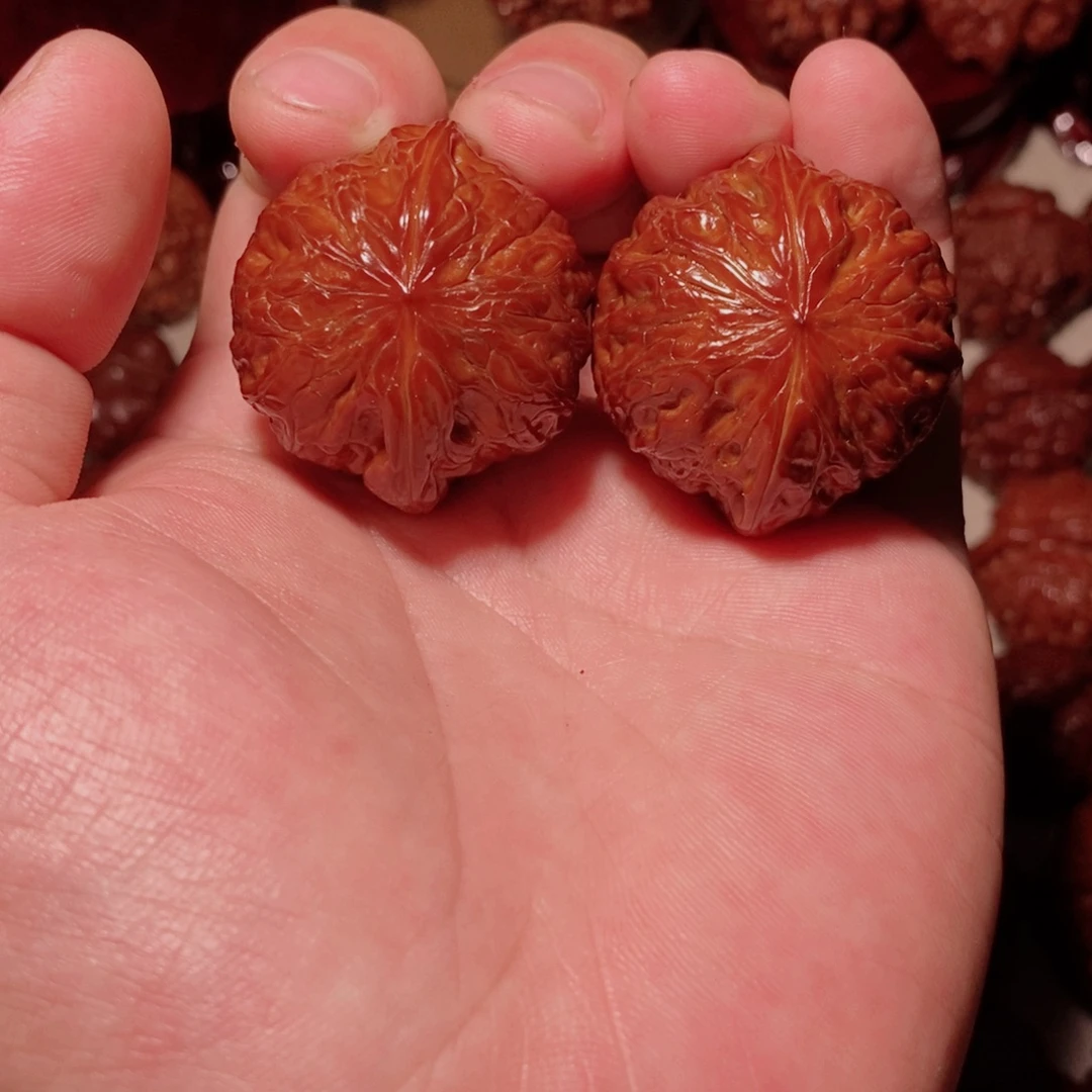 小***侠吊坠桃核铁锤铁锤