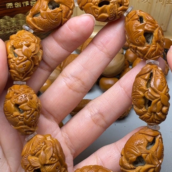 手串/手链橄榄核鱼戏莲花