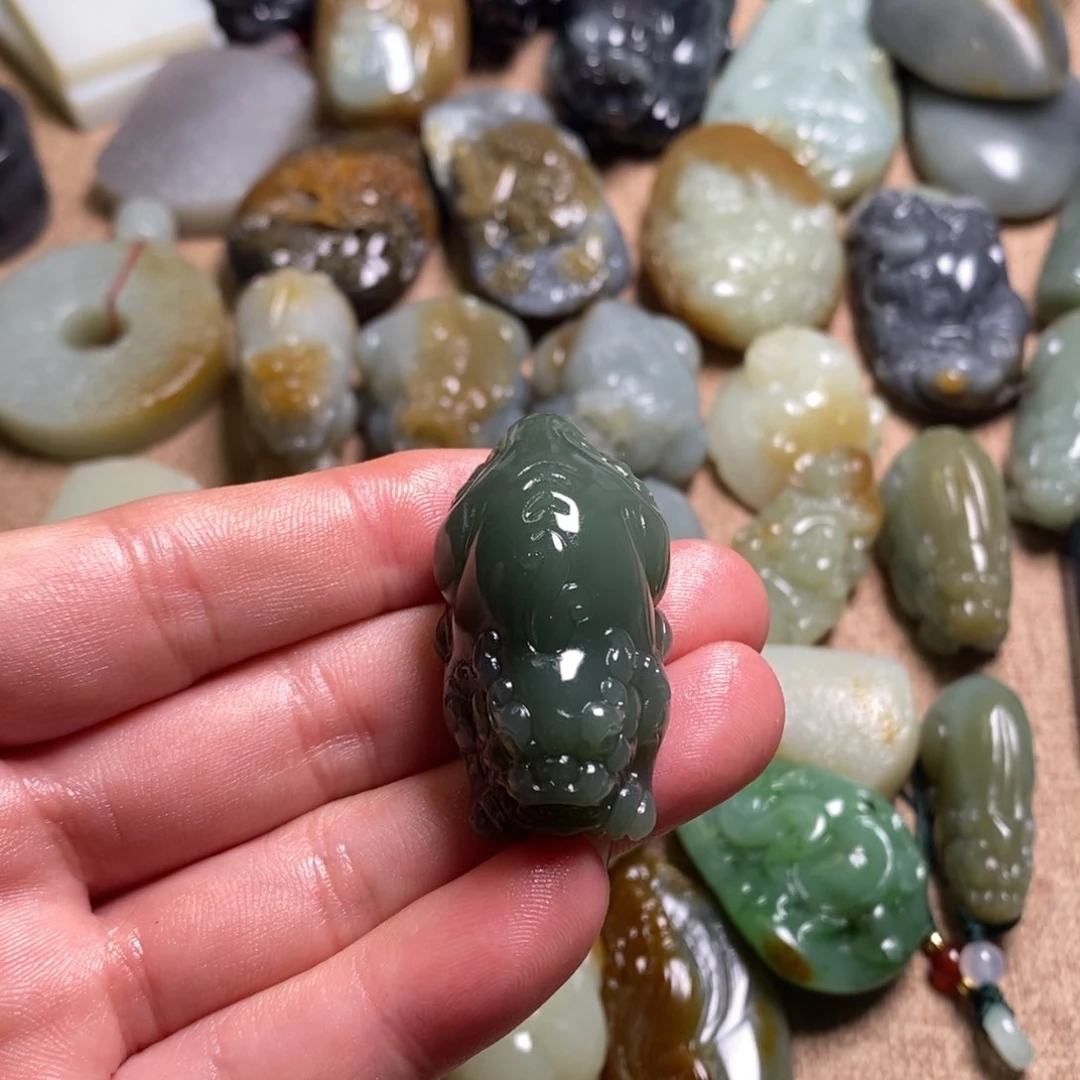 【闪购商品】和田玉挂件未镶嵌@***写