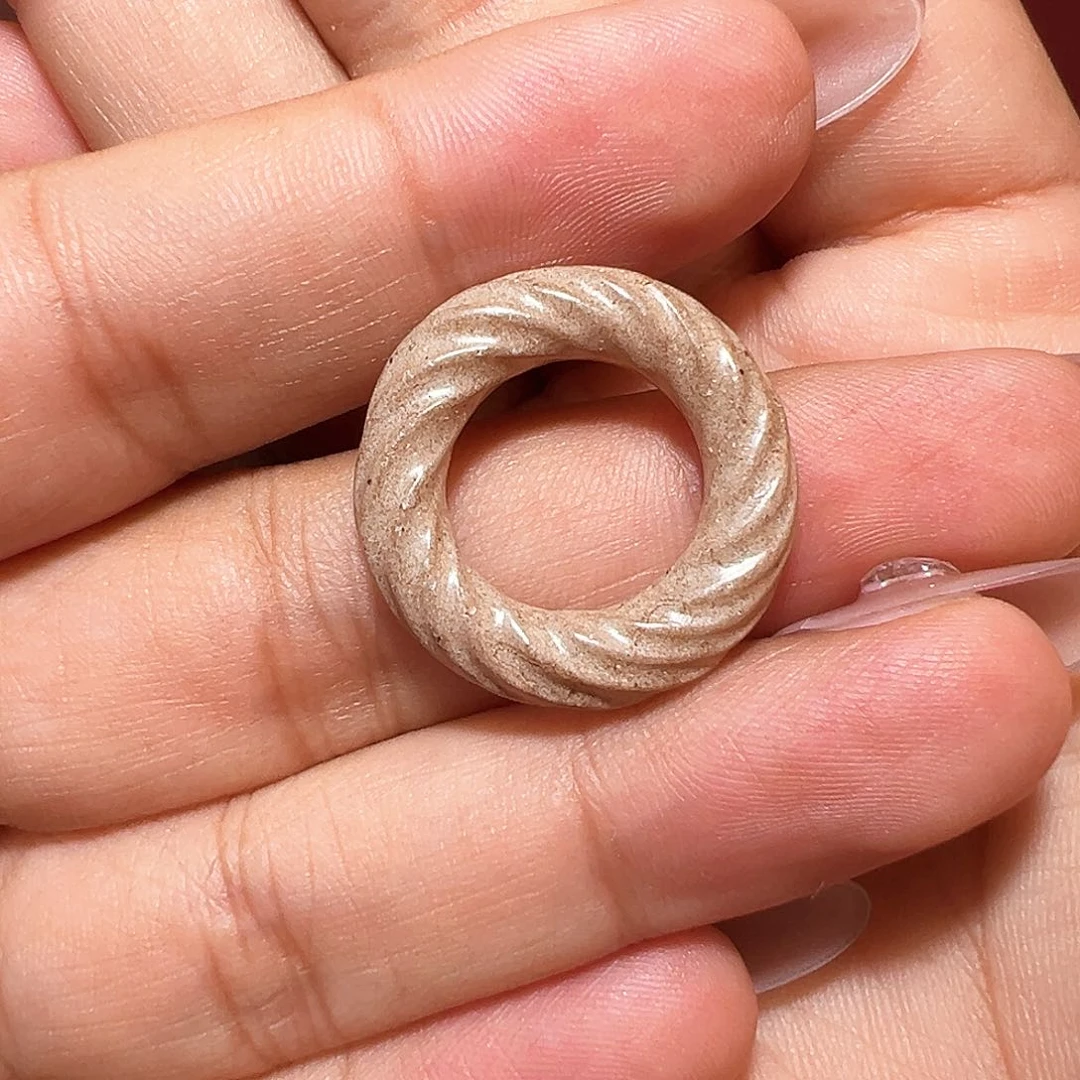 鱼***)和田玉未镶嵌挂件