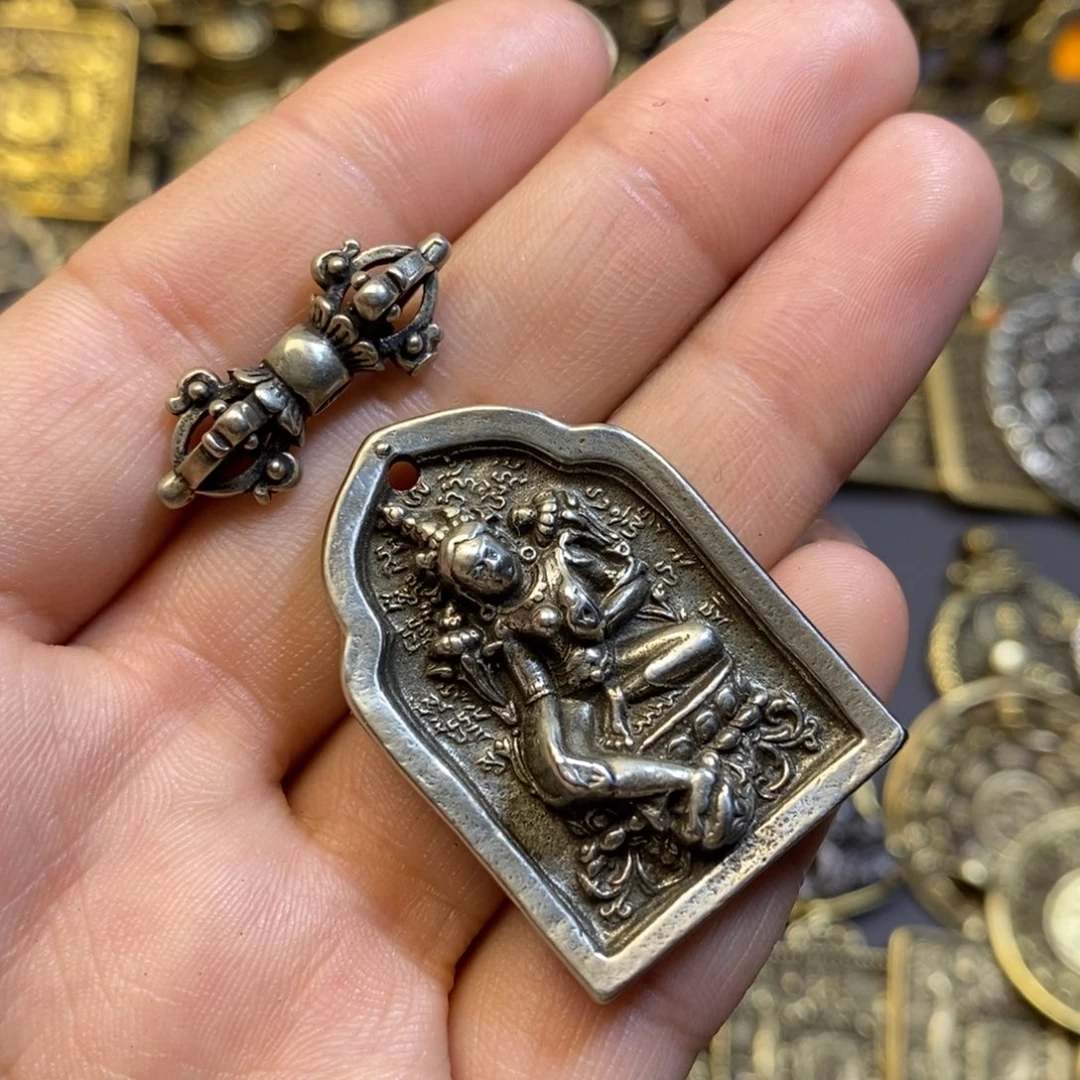 藏式绿度母牌子搭配