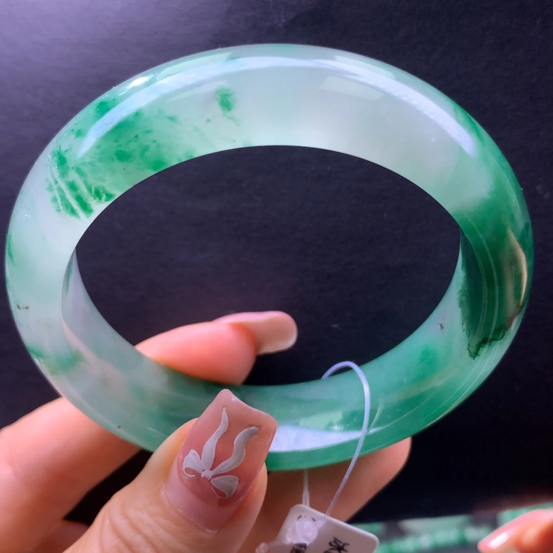 石英质玉未镶嵌手镯54 55