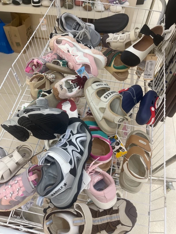 链接01——英伦透气镂空单鞋学步鞋运动鞋时尚