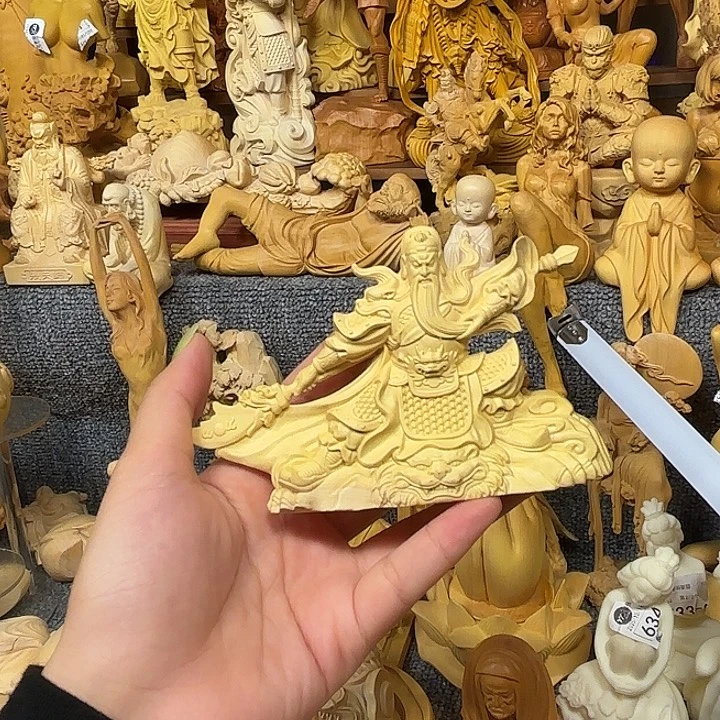 黄杨木黄杨木瑕疵关公