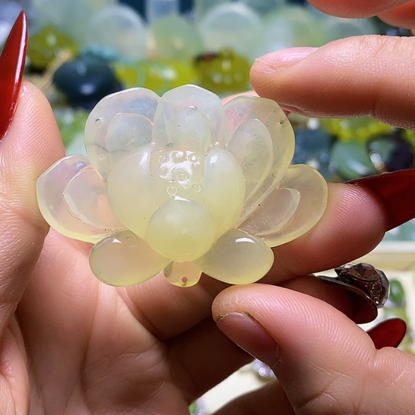 【闪购商品】蛇纹石玉颈饰未镶嵌