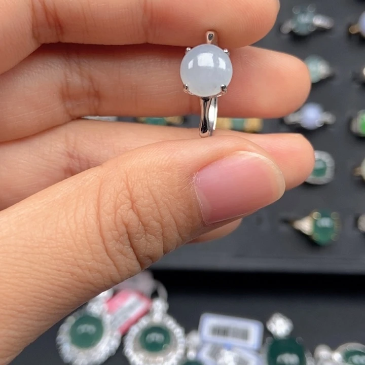 翡翠未镶嵌戒指戒指