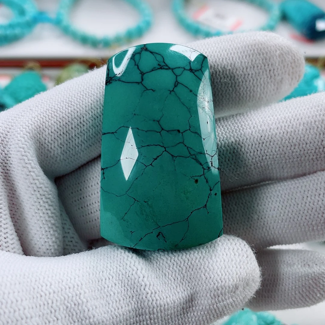 绿松石未镶嵌车挂