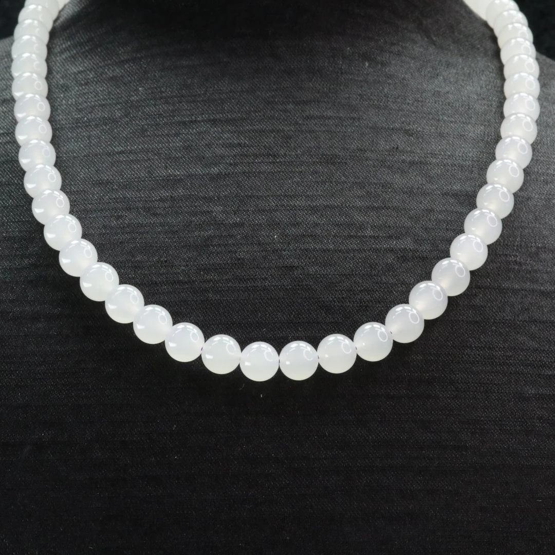 10和田玉一级白项链/100605保利厦门拍卖