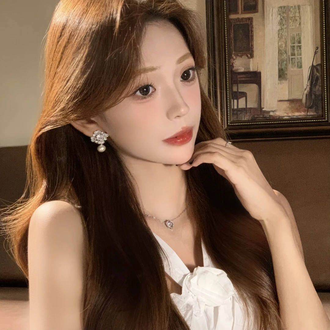 FULL GIRLISH耳环02006轻奢时尚花朵耳钉耳饰