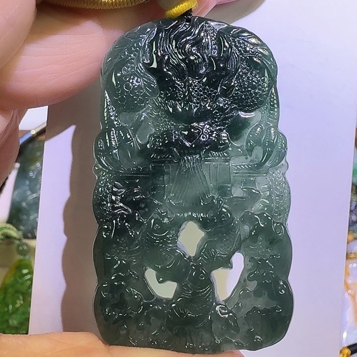 颈饰未镶嵌翡翠A货