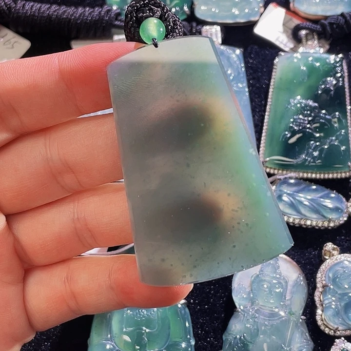 翡翠颈饰未镶嵌58，