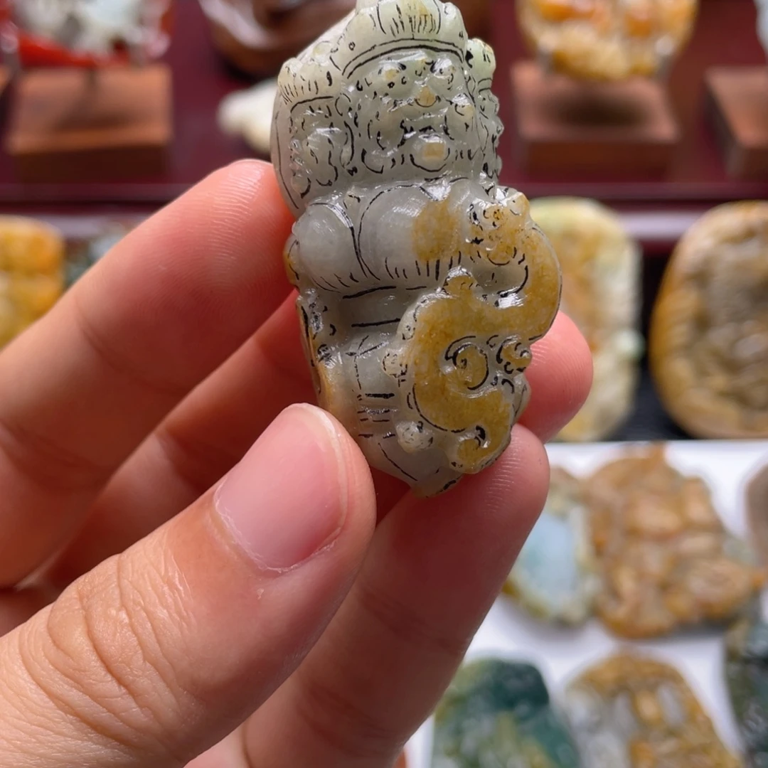 定制翡翠未镶嵌翡翠