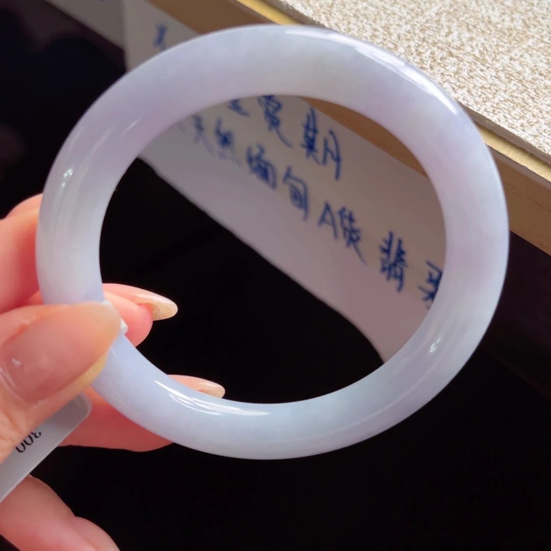 未镶嵌手镯翡翠手镯