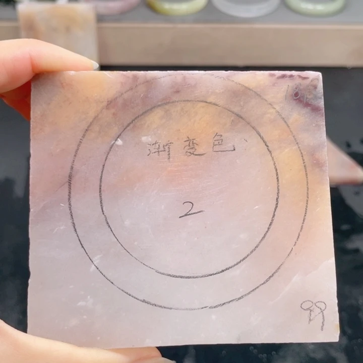 石英质玉未镶嵌手镯定制