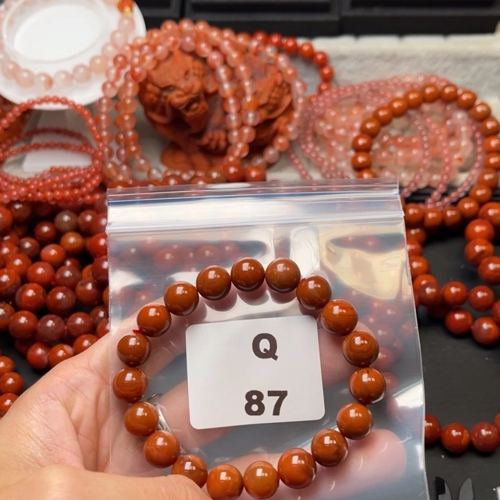 南红玛瑙未镶嵌多样性发货默认微瑕称重10mm