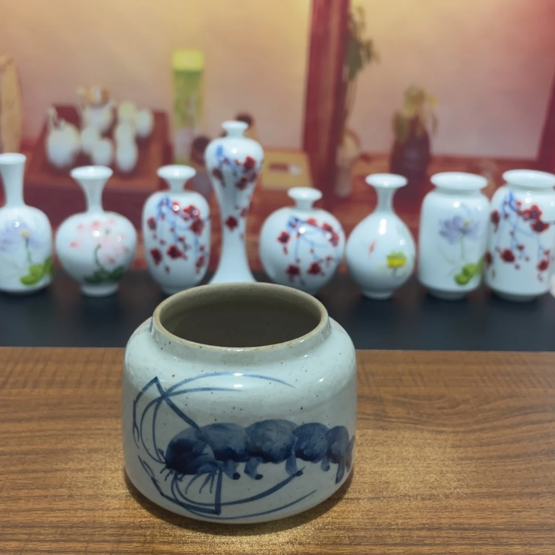 景德镇小花瓶等着你