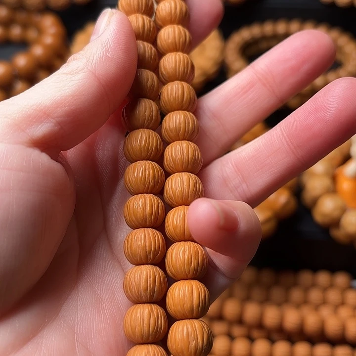 *****手串猴头核桃QQ兔小心翼翼我