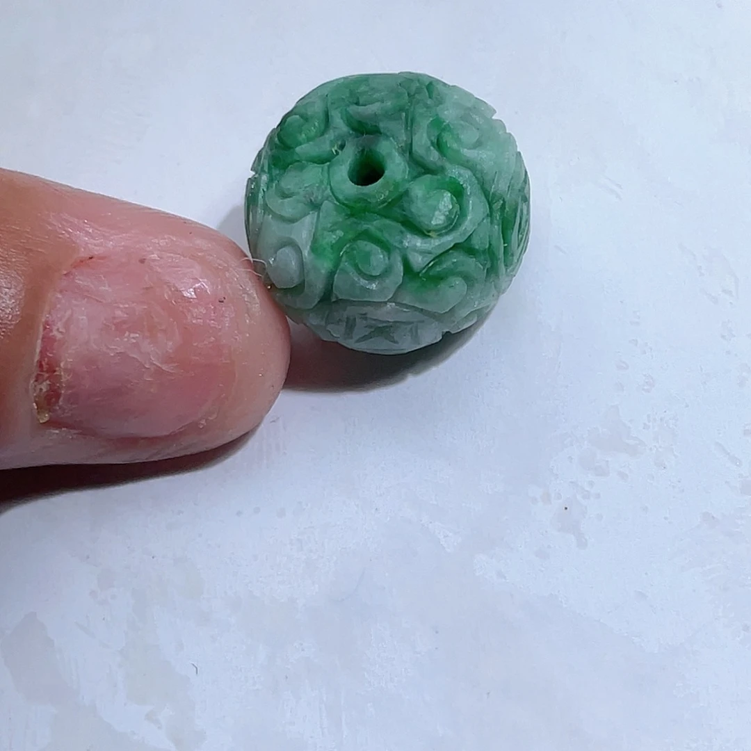 定制翡翠未镶嵌是