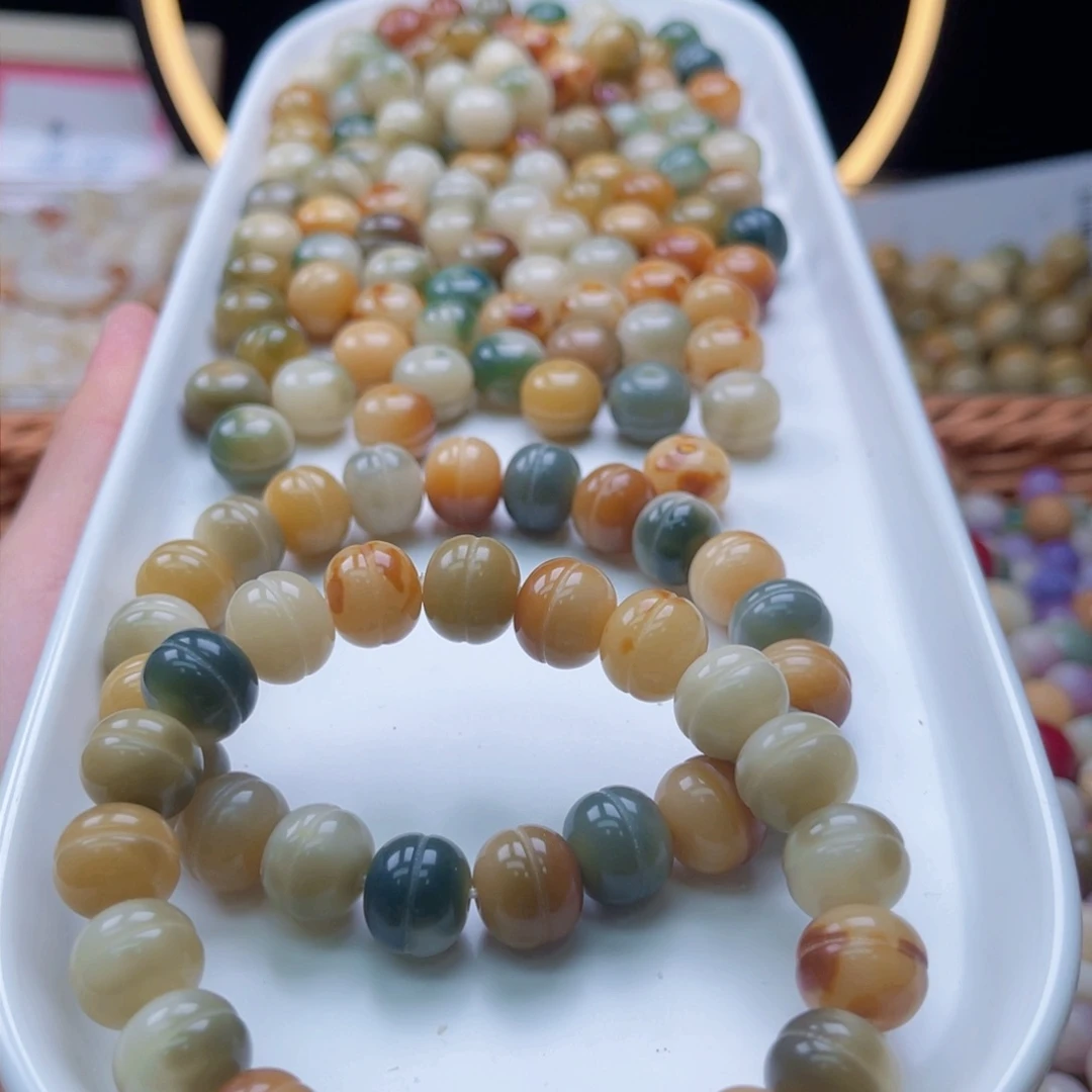 吊坠白玉菩提q12mm/20+10颗花皮蛋堡