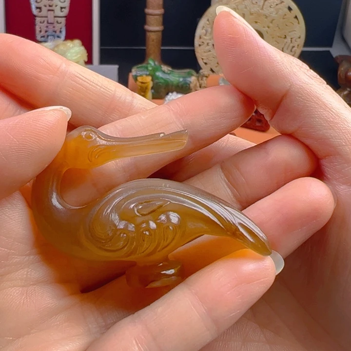 和田玉（糖玉）未镶嵌挂件袁*勇