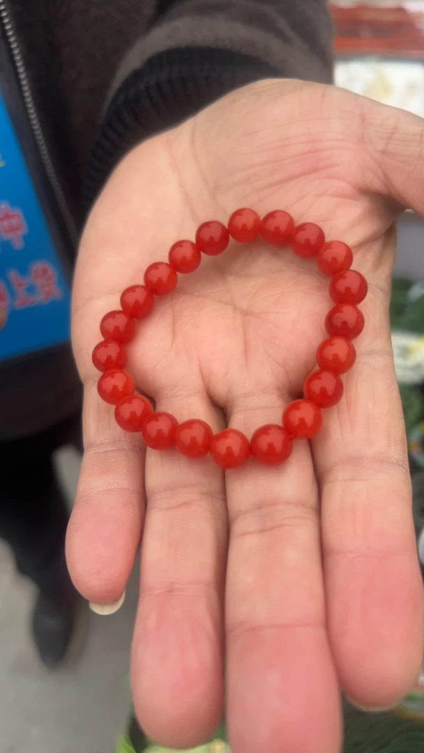 天然保山南红锦红满色满肉8mm手串